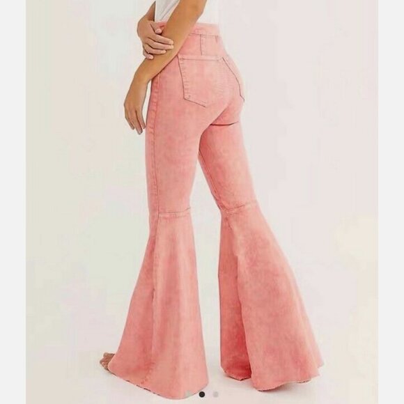 Free People Prairie Pink Float On Flare Jeans - Picture 4 of 5